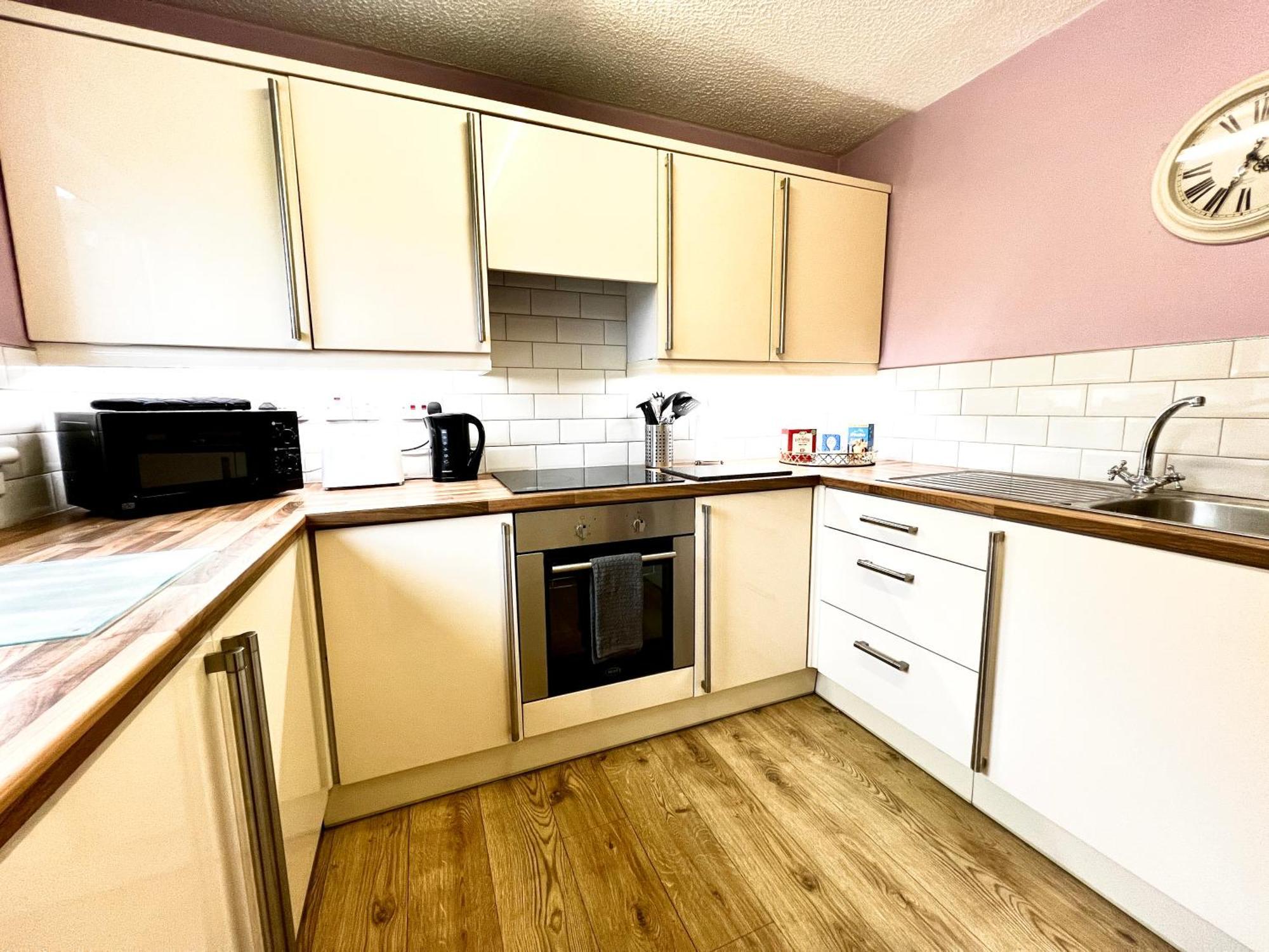 Ground Floor Flat With Free Parking & Wifi Apartment Glasgow Exterior foto