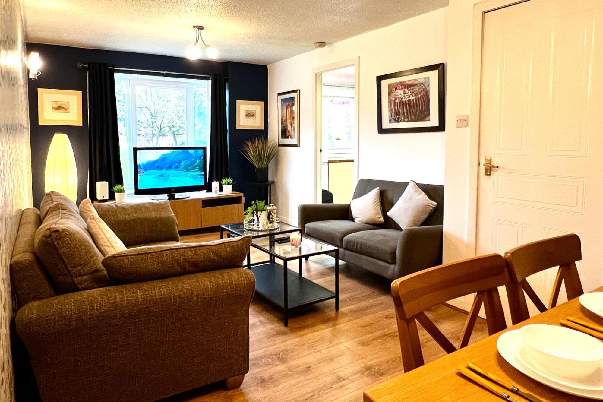 Ground Floor Flat With Free Parking & Wifi Apartment Glasgow Exterior foto
