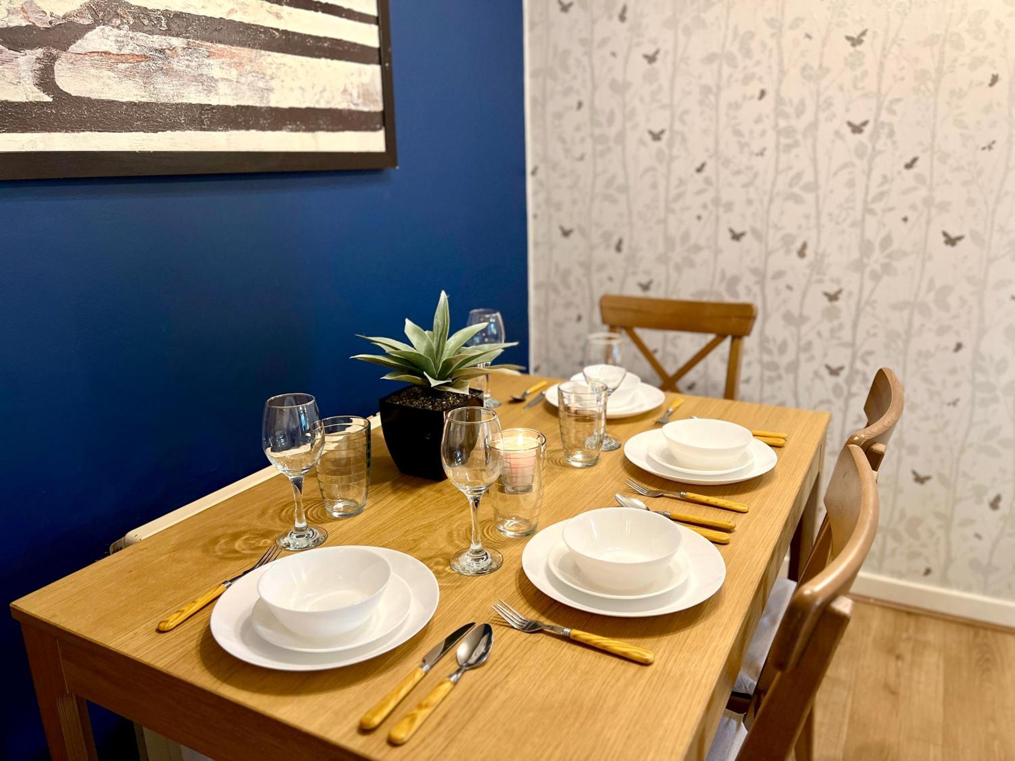 Ground Floor Flat With Free Parking & Wifi Apartment Glasgow Exterior foto