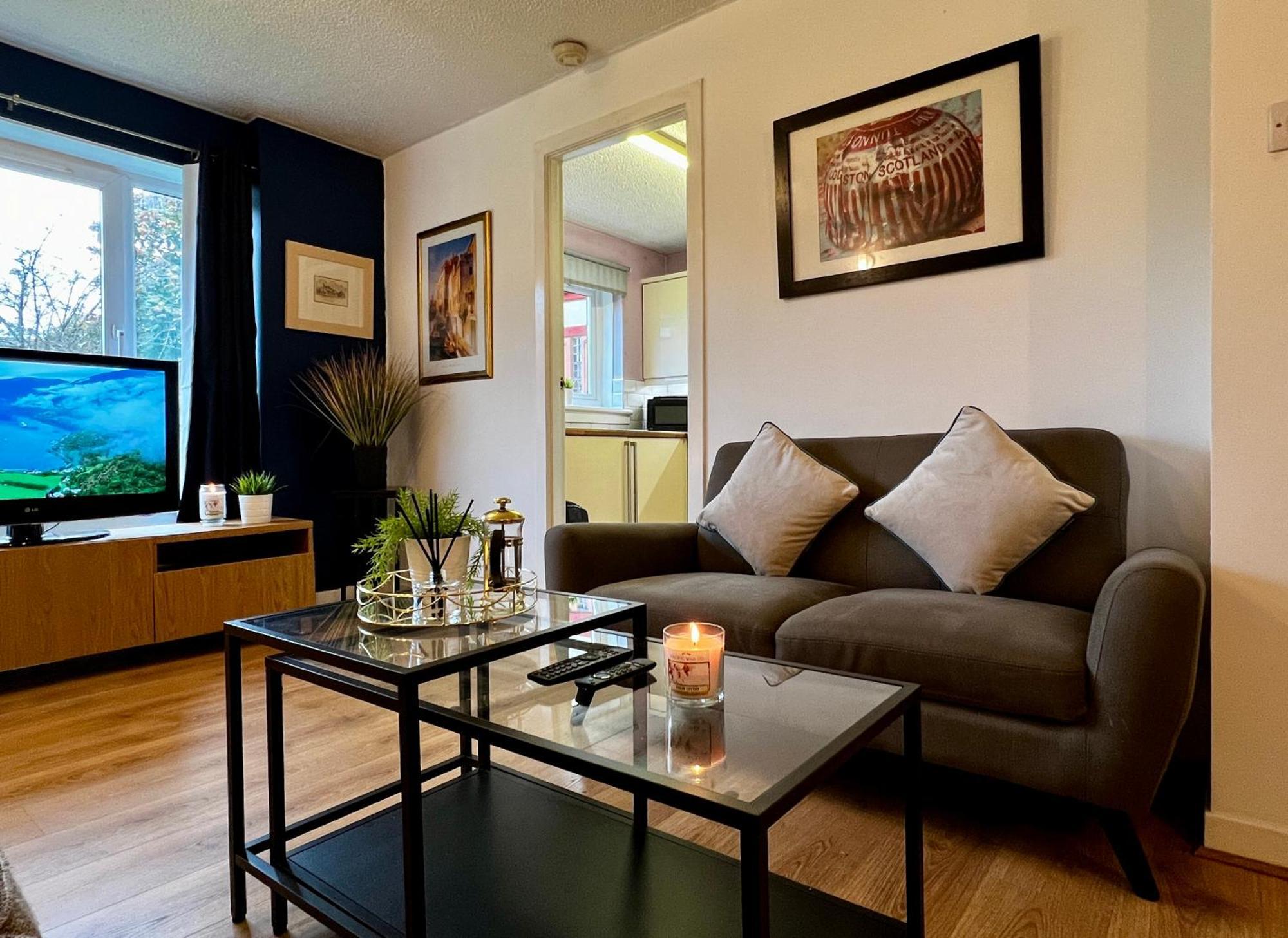 Ground Floor Flat With Free Parking & Wifi Apartment Glasgow Exterior foto